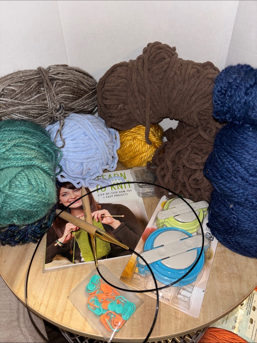 Knitting starter kit Learn circular wooden Pom Pom maker stitch holders lot